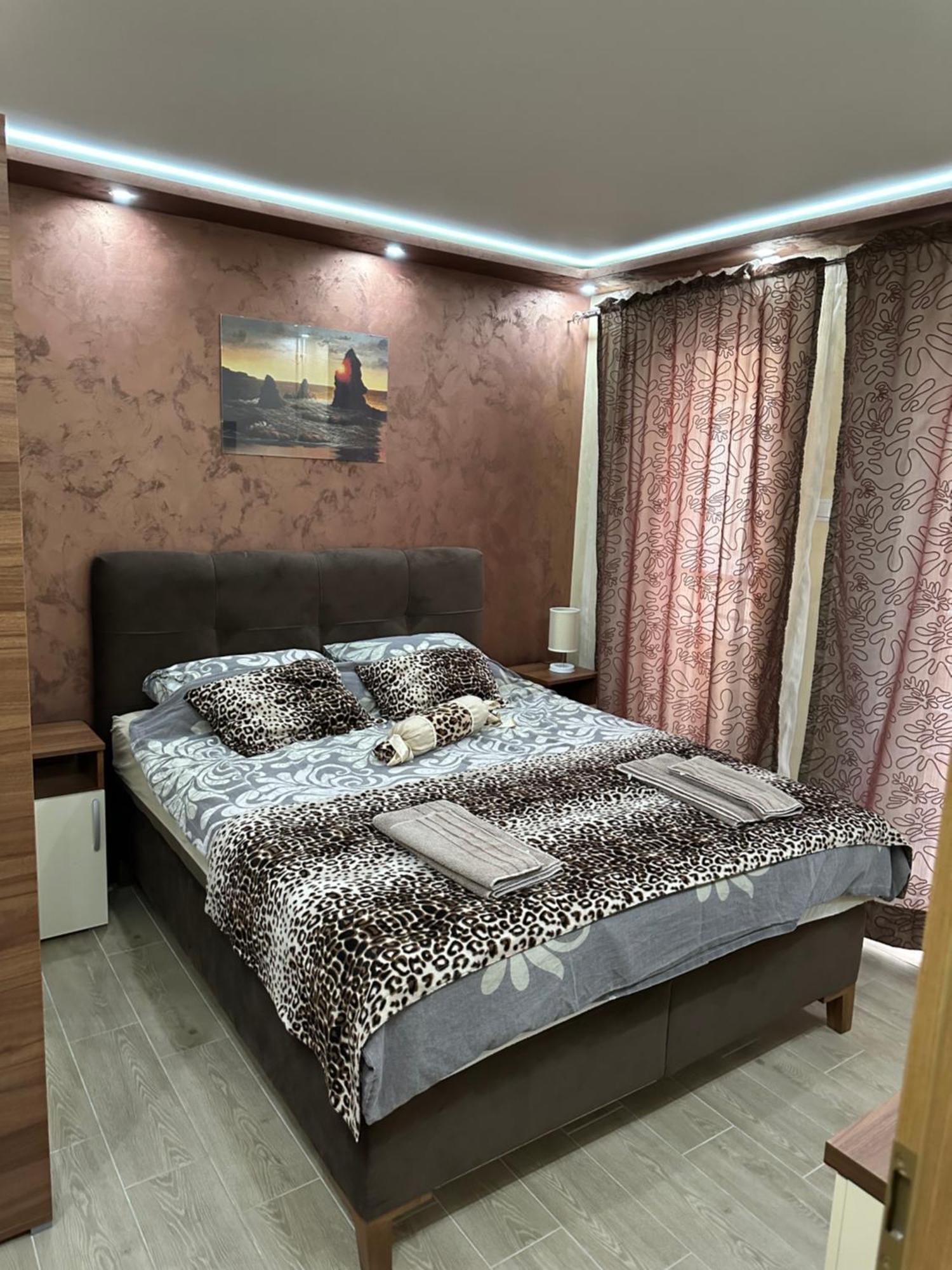 Appartamento Imperija Kragujevac Esterno foto
